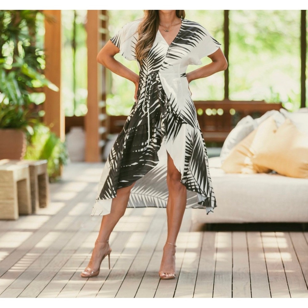 Makana x Makana Ohana Palm Wrap Dress Black White $98 - Picture 2 of 2